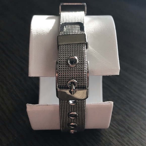 Christin Lars slimline stainless steel mesh strap watch - Picture 5 of 6